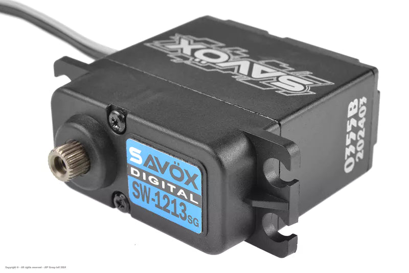 Savox SW-1213SG – Digital HV Coreless Waterproof Steel Gear Servo