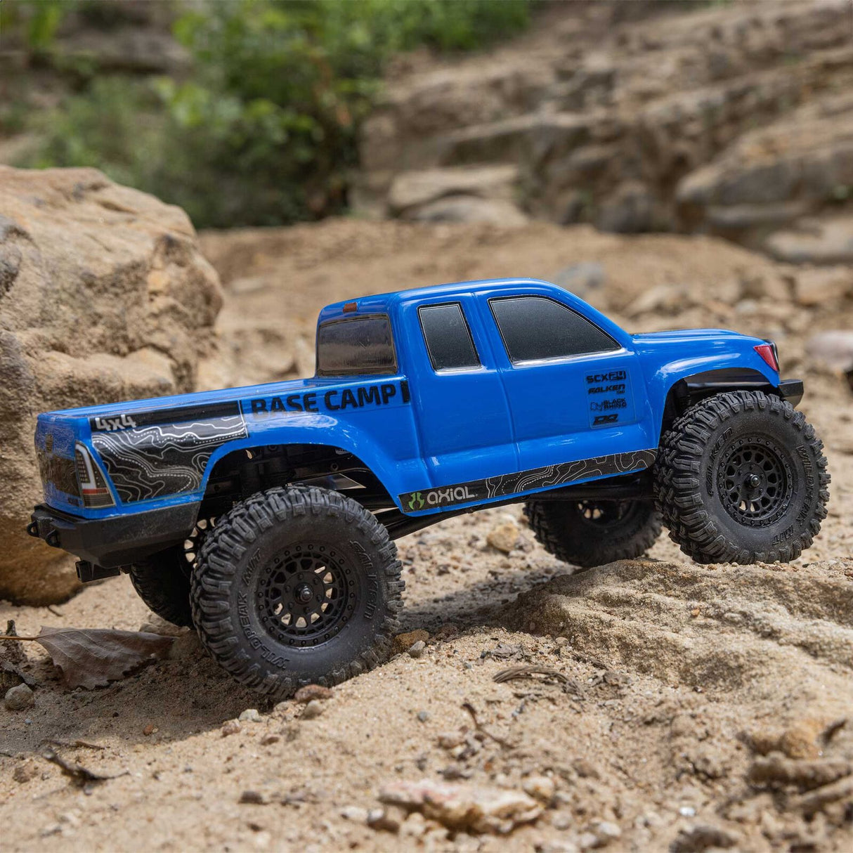 1/24 SCX24 Base Camp 4X4 RTR Brushed Rock Crawler (Battery & Charger Included), Blue