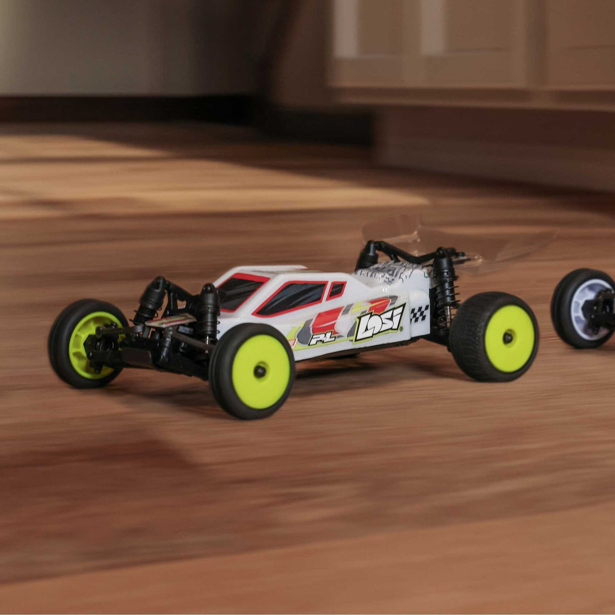 1/24 Losi Micro-B 2WD Buggy White RTR (Battery & Charger Included)