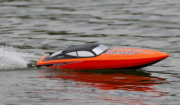 Rage R/C - Velocity 900BL Brushless Deep Vee RTR Boat