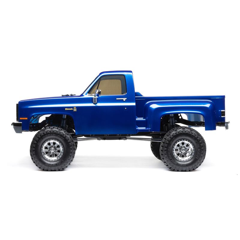 Axial 1/10 SCX10 III Base Camp 1982 Chevy K10 4X4 RTR
