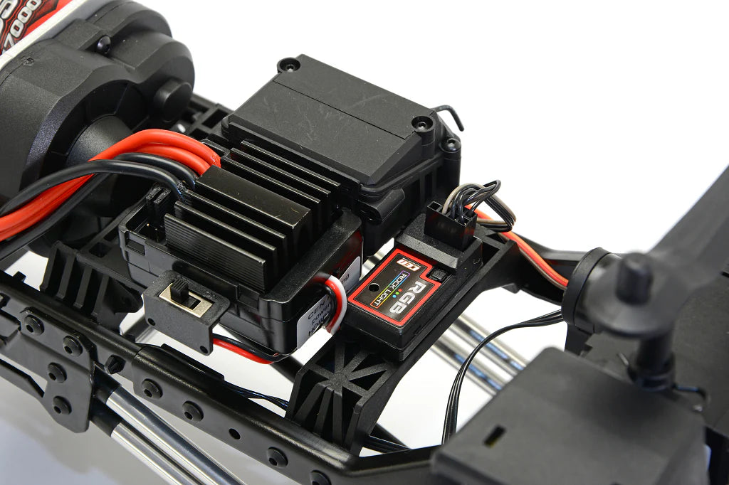 CEN Racing 8992 Ford F-250 SD KG1 Edition Lifted Truck Daytona Blue - RTR