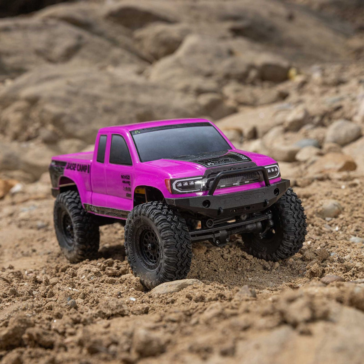 1/24 SCX24 Base Camp 4X4 RTR Brushed Rock Crawler (Battery & Charger Included), Pink